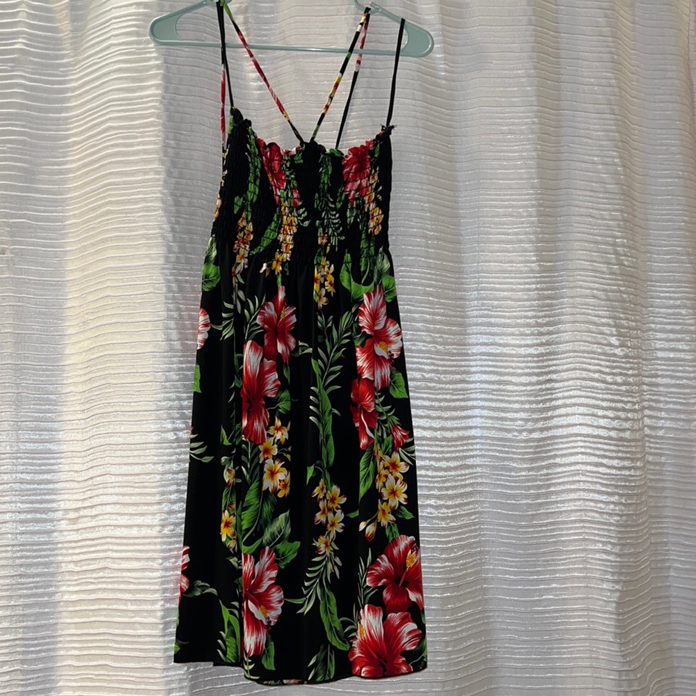 Hawaiian dress! 🌺